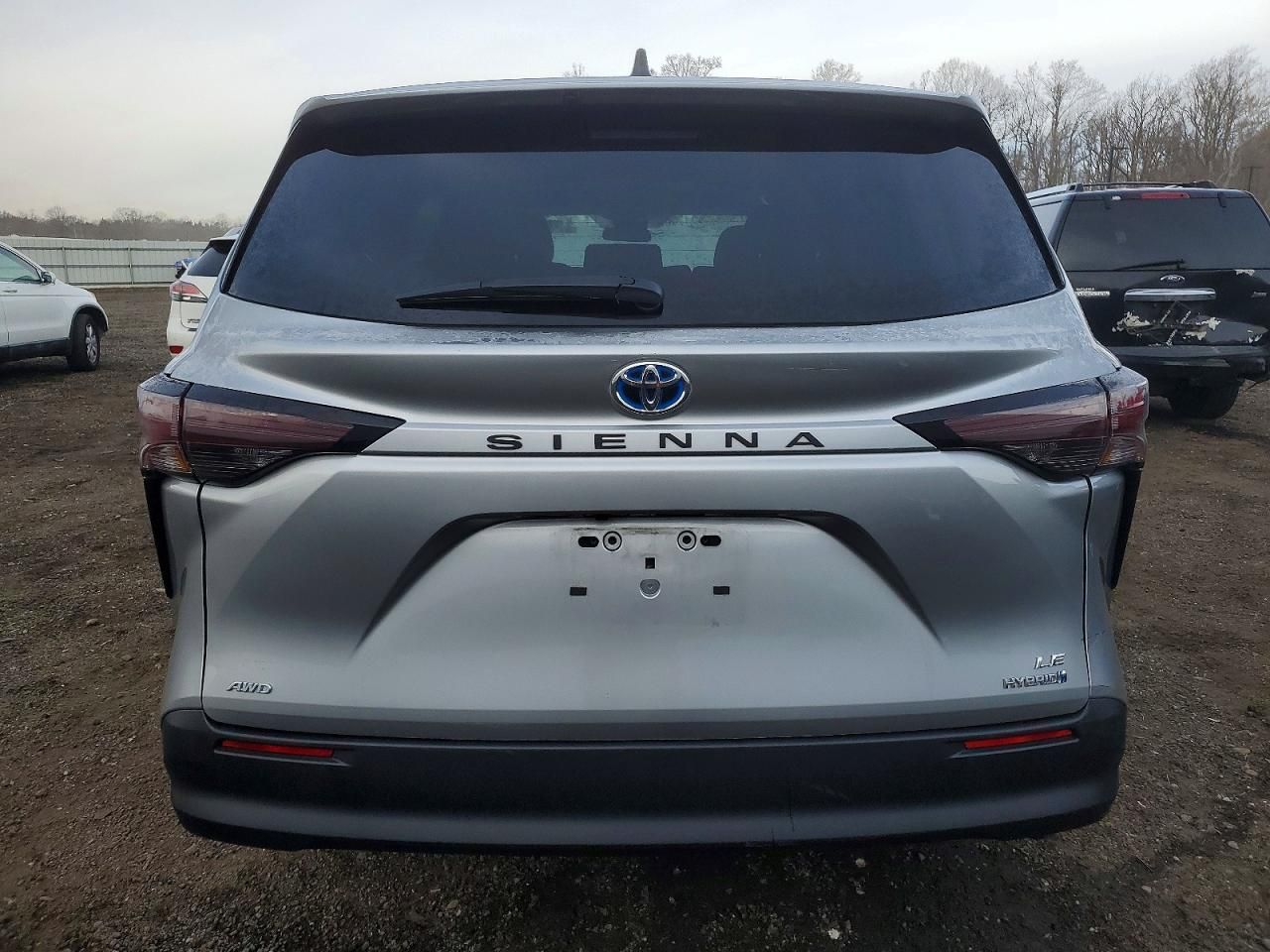2023 Toyota Sienna le