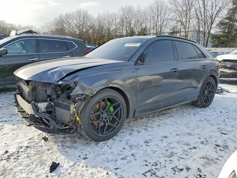 2019 Audi Q8 Premium Plus