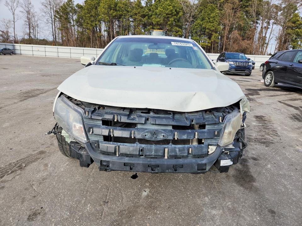 2012 Ford Fusion se