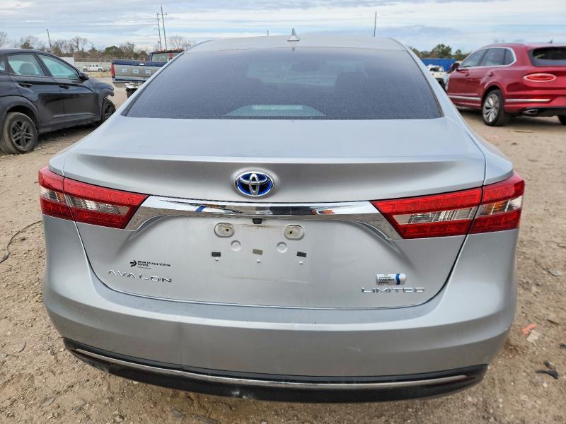 2017 Toyota Avalon Hybrid
