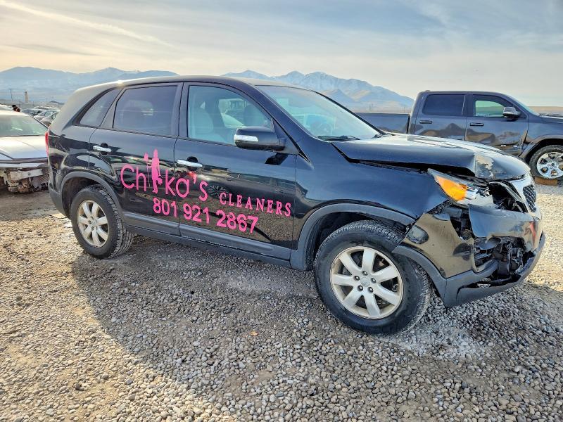 2013 KIA Sorento lx