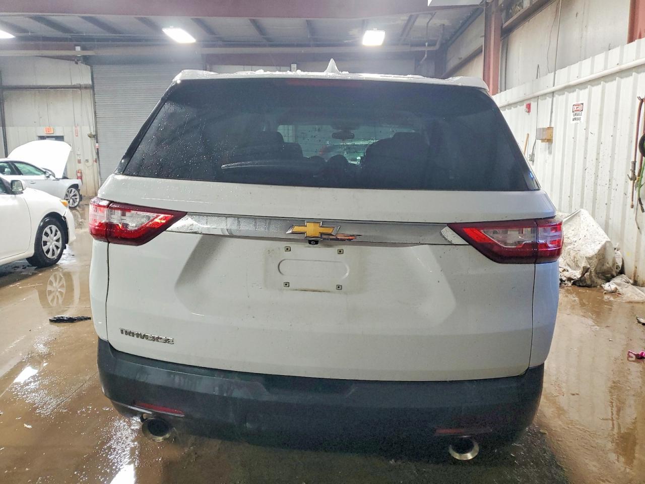 2021 Chevrolet Traverse ls