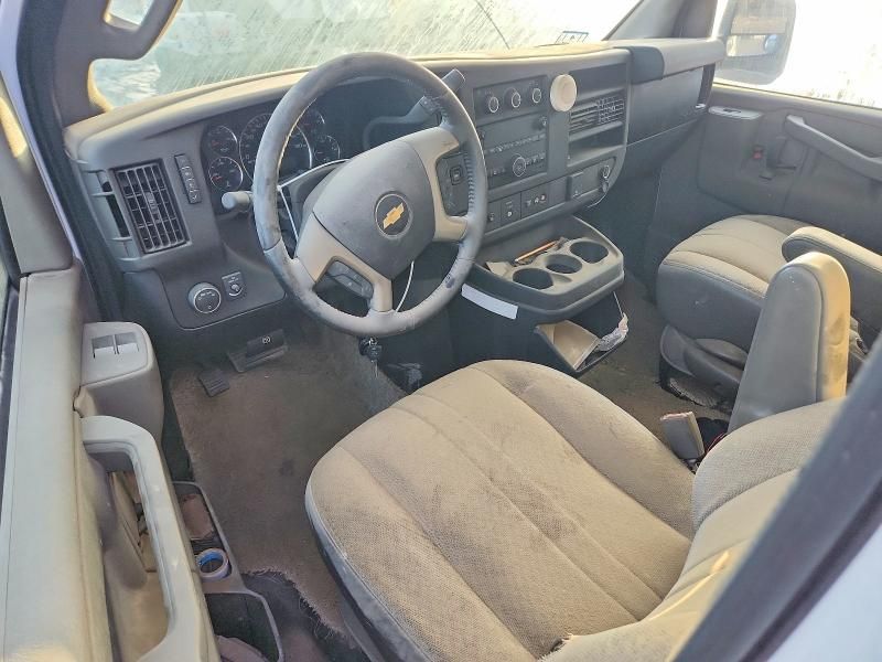 2017 Chevrolet Express G2500
