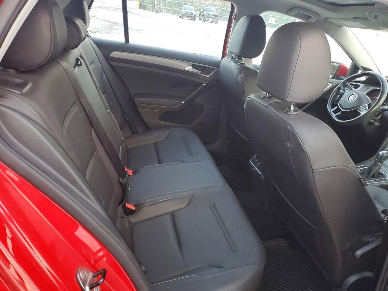 2015 Volkswagen Golf