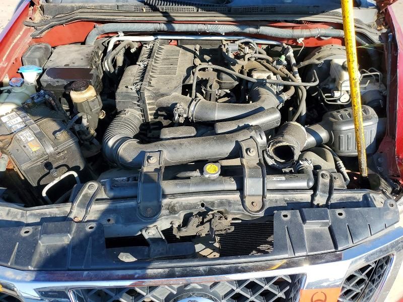 2010 Nissan Frontier King cab se