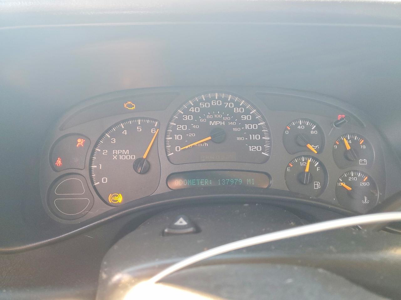 2004 Chevrolet Silverado C1500