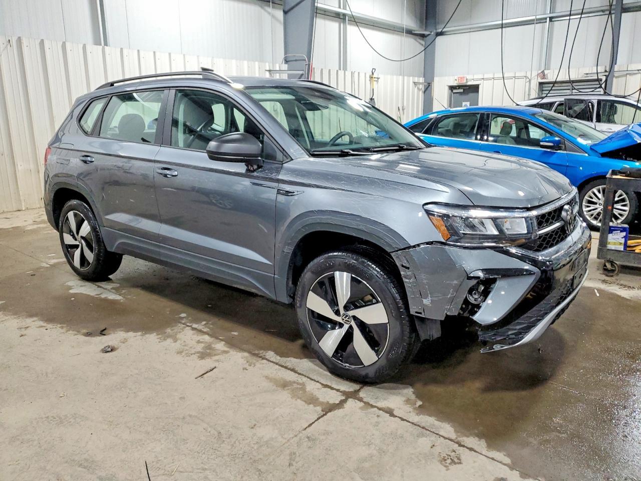 2024 Volkswagen Taos s