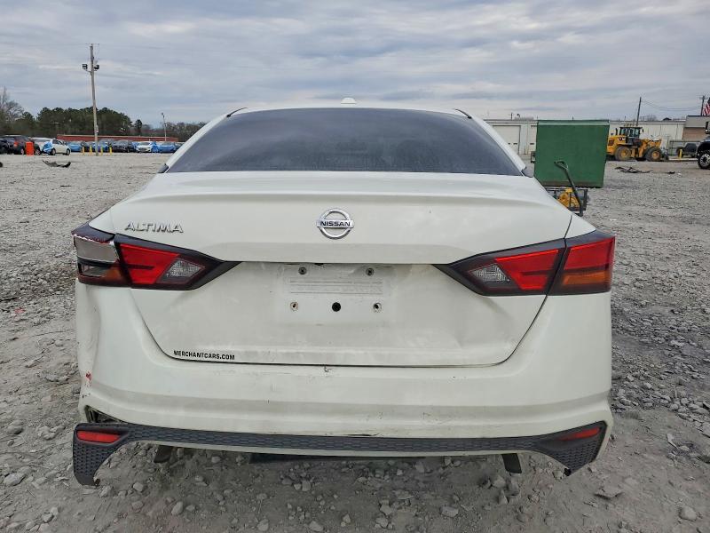 2020 Nissan Altima s