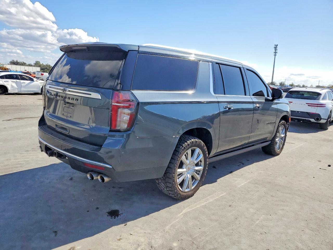 2021 Chevrolet Suburban K1500 High Country