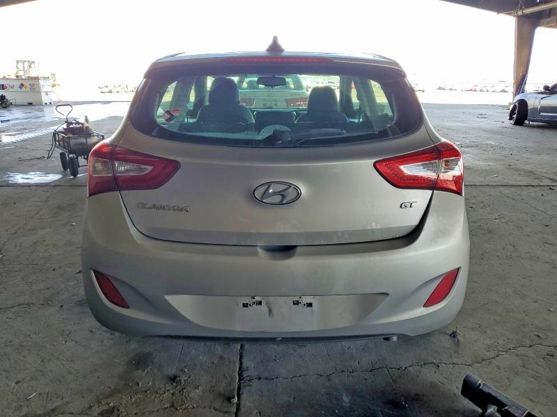 2022 Hyundai Elantra gt