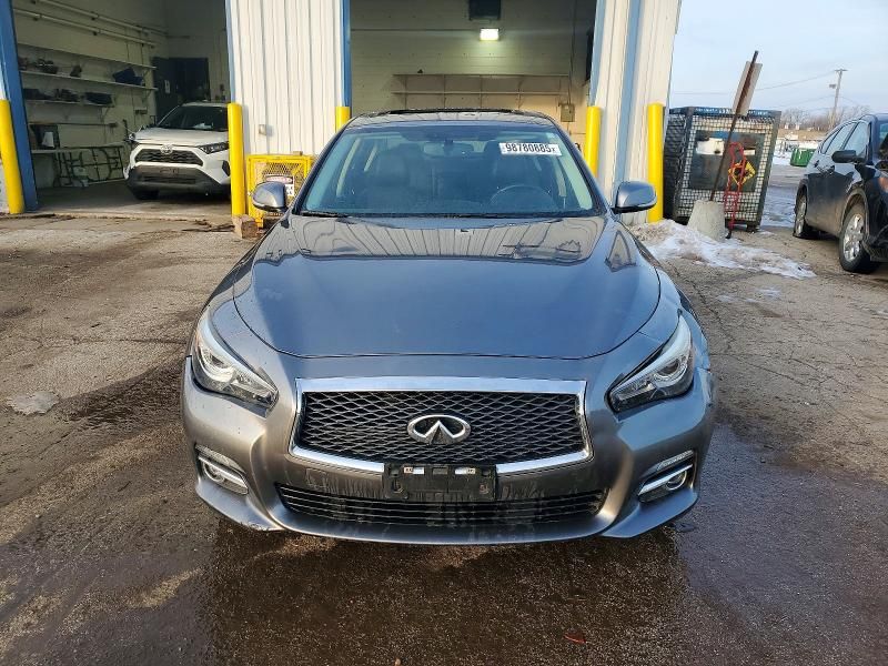 2017 Infiniti Q50 Premium