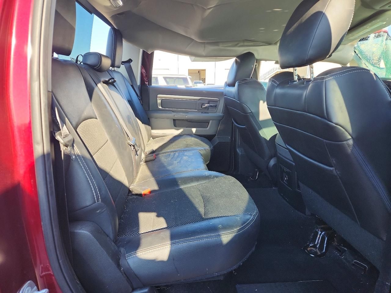 2018 Dodge Ram 1500 slt