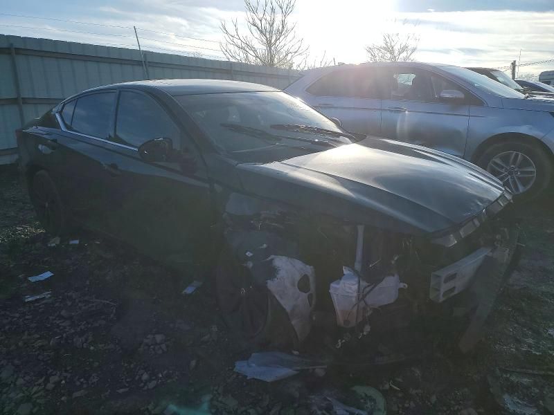 2020 Nissan Altima sv