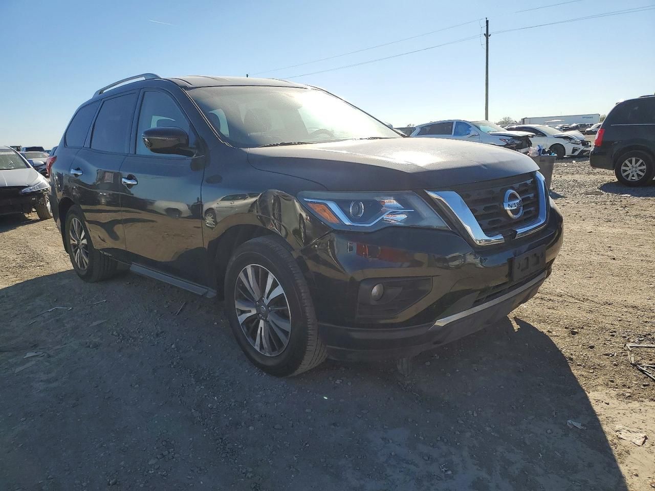 2017 Nissan Pathfinder s