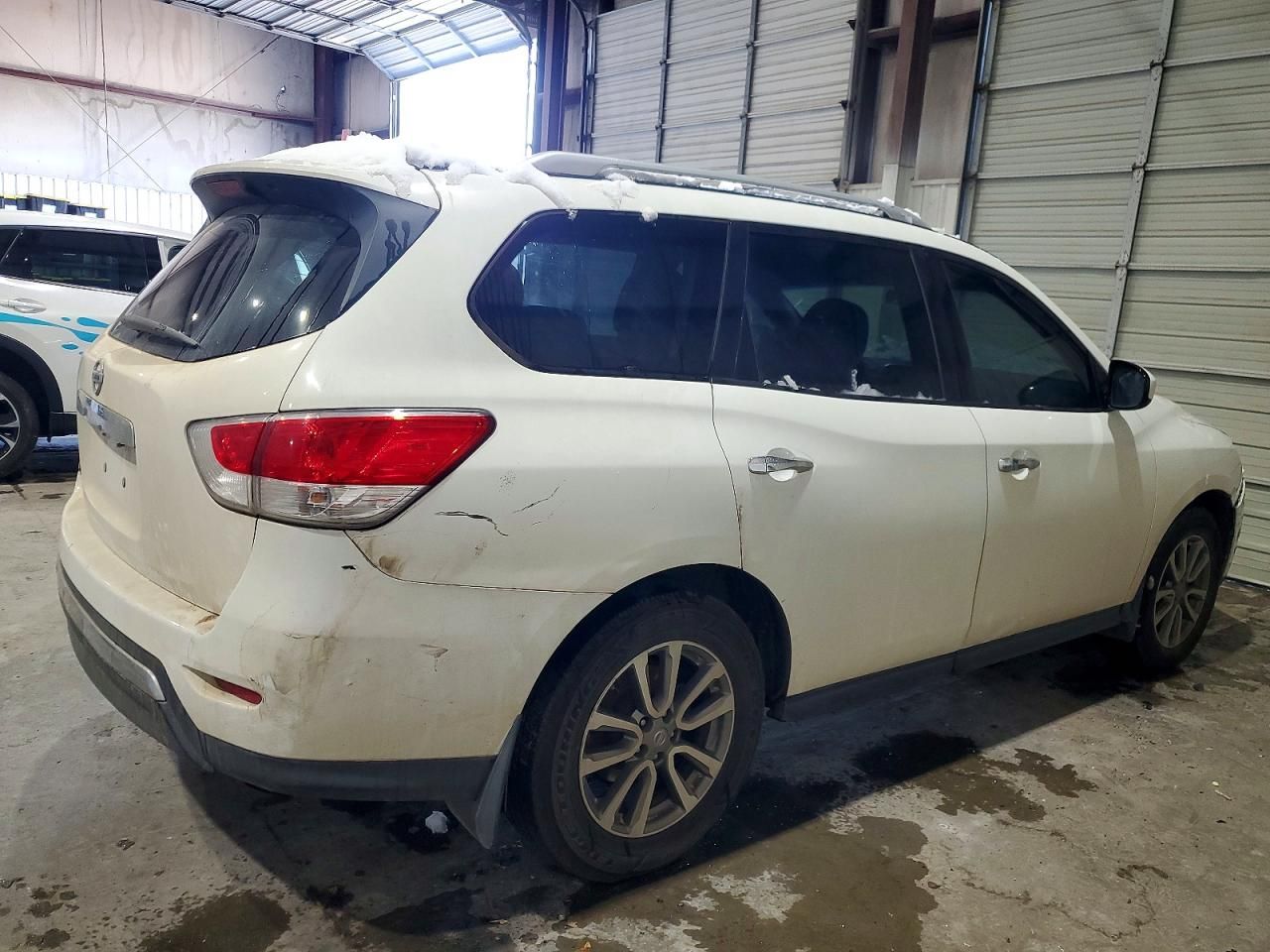 2016 Nissan Pathfinder s