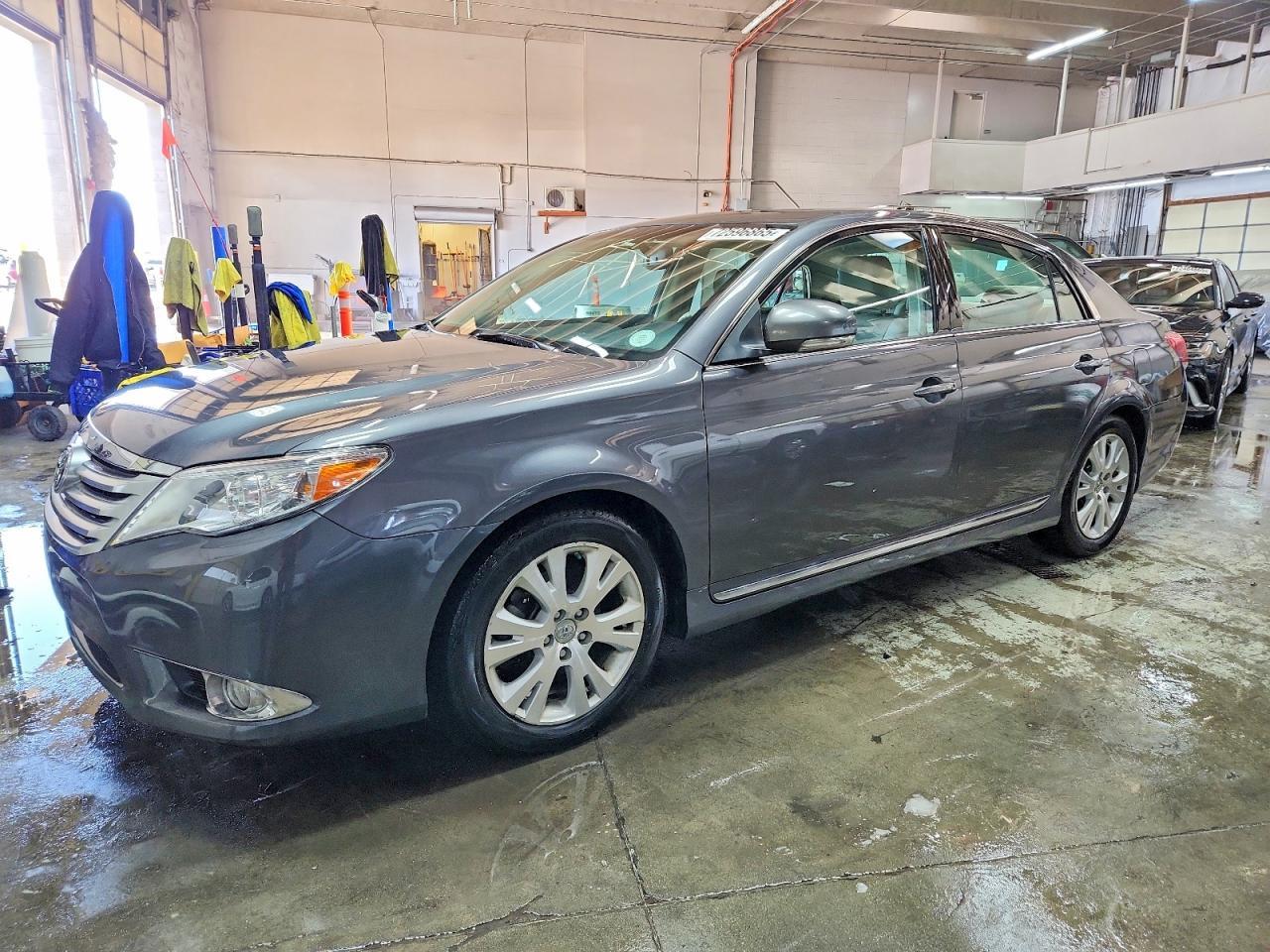 2011 Toyota Avalon Base