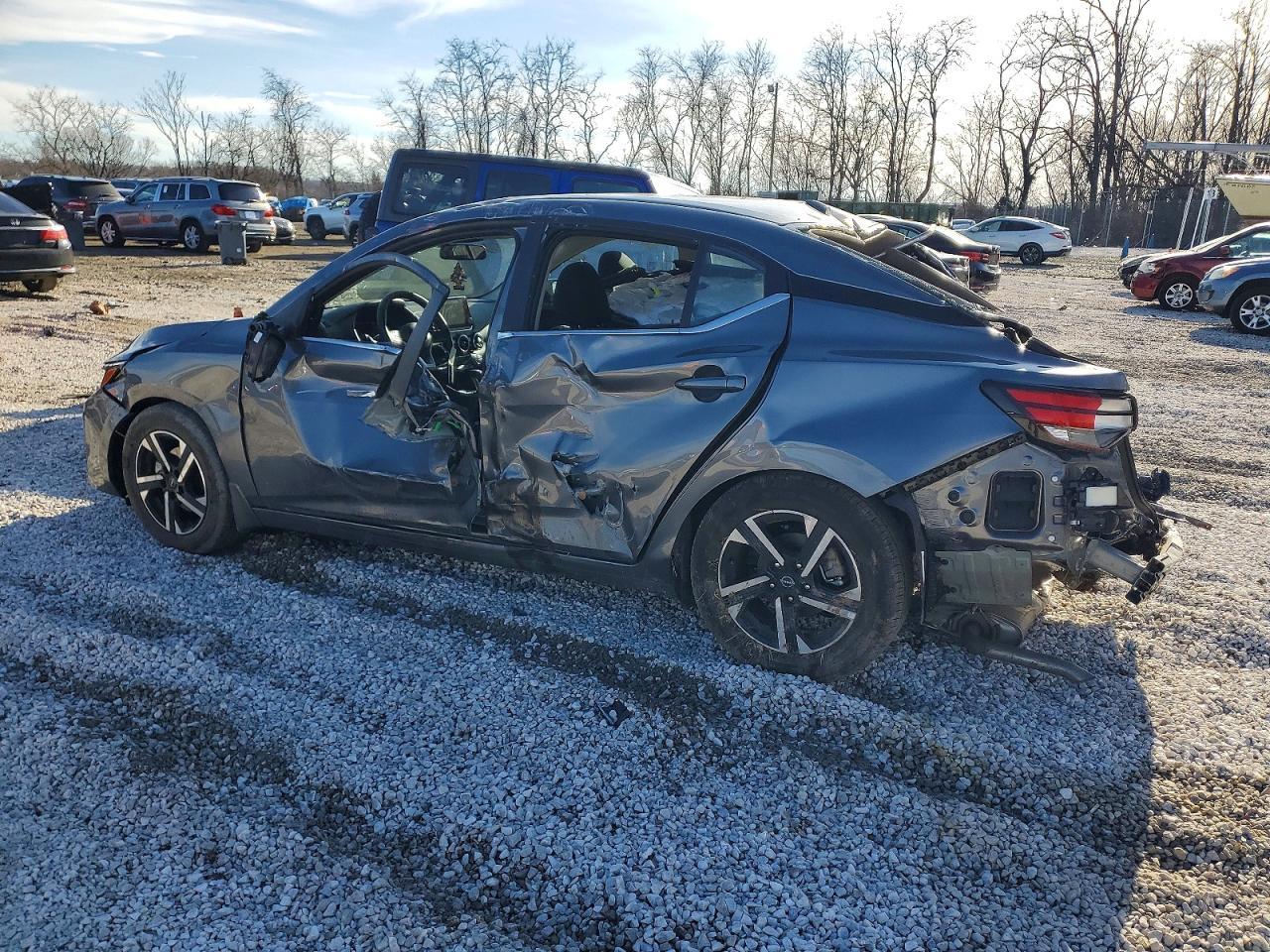 2025 Nissan Sentra sv