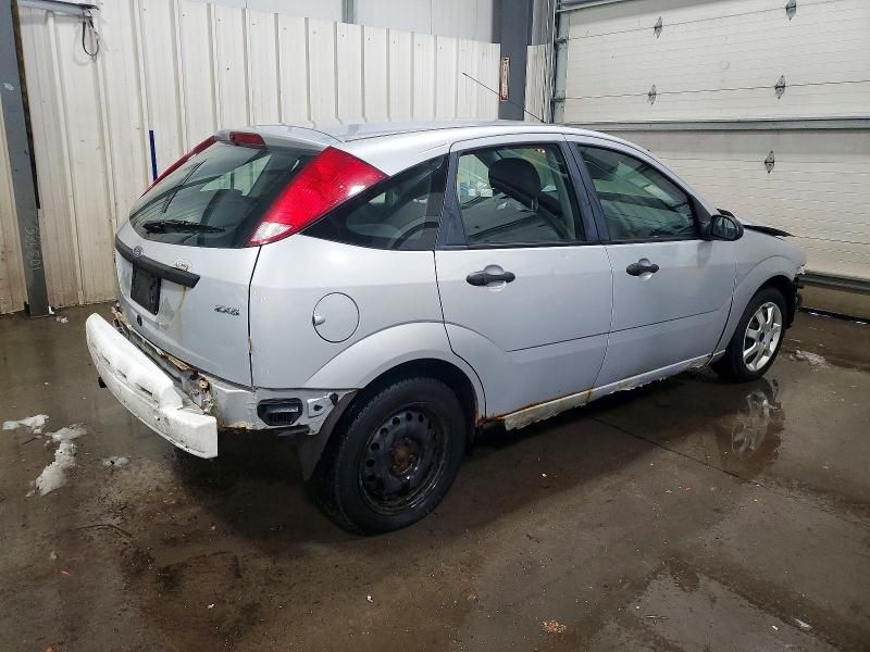 2005 Ford Focus ZX5