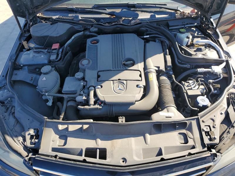 2014 Mercedes-Benz C 250