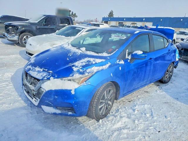 2020 Nissan Versa sv