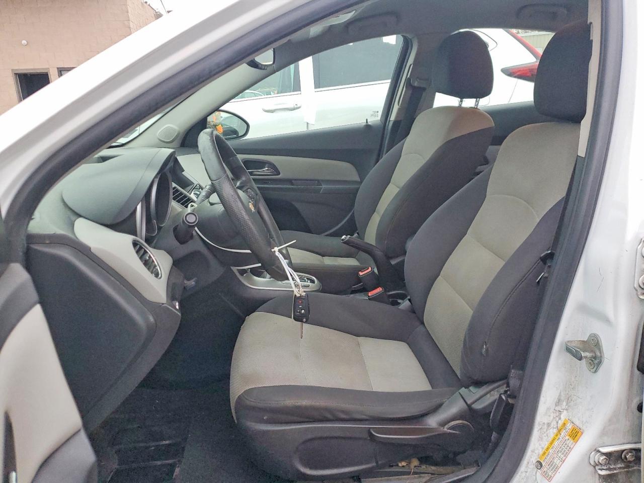 2012 Chevrolet Cruze ls