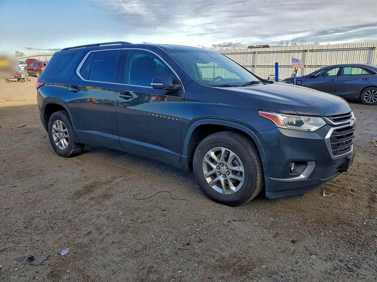 2021 Chevrolet Traverse lt