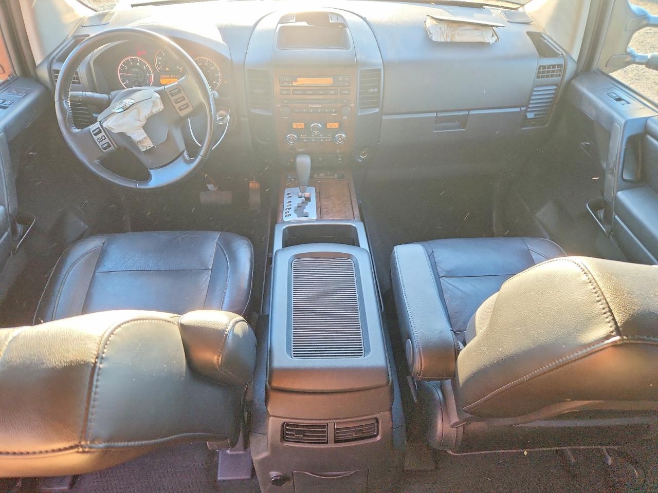 2008 Nissan Titan XE