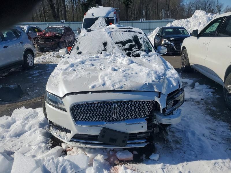 2017 Lincoln Continental Select