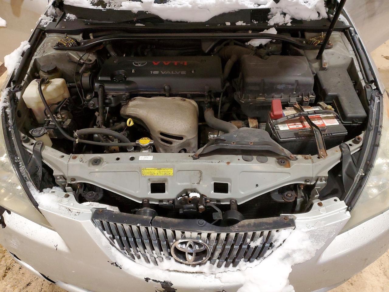2004 Toyota Camry Solara se