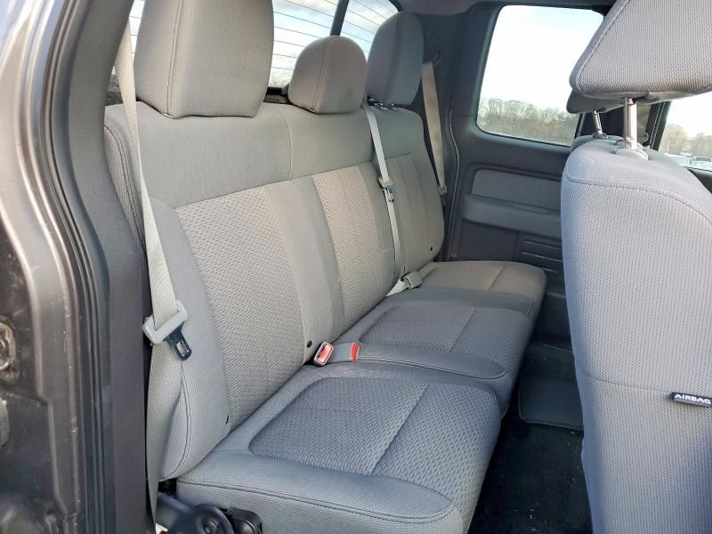 2011 Ford F150 Super cab