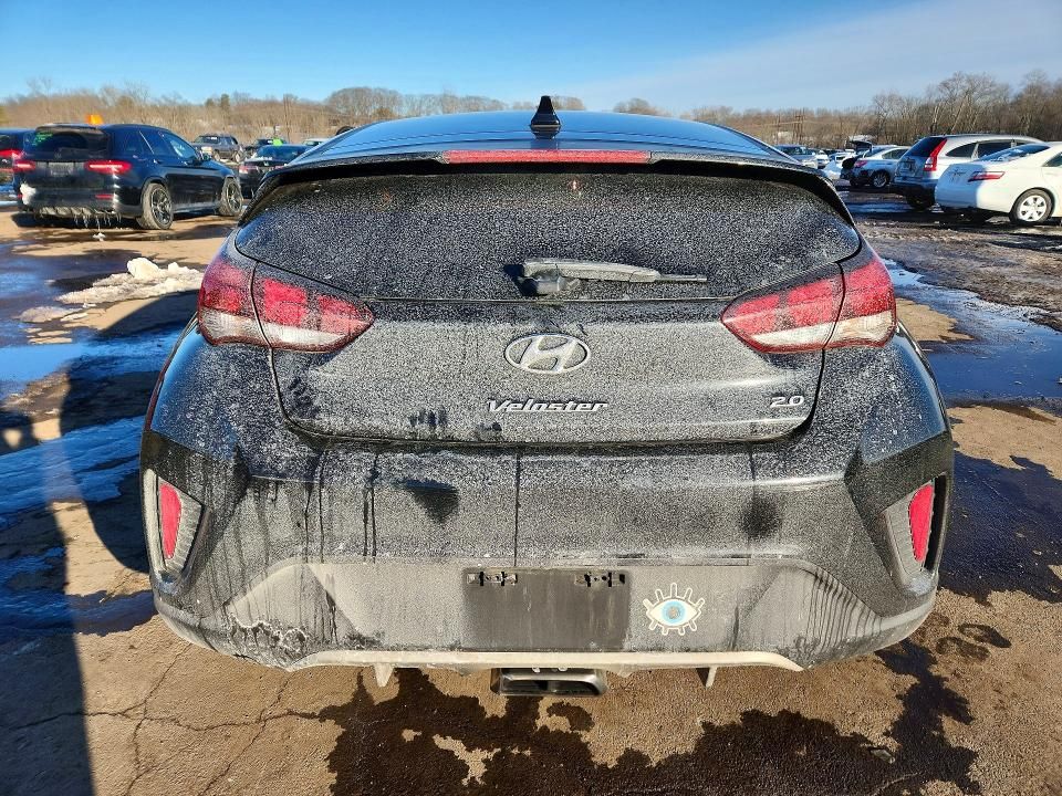 2019 Hyundai Veloster Base