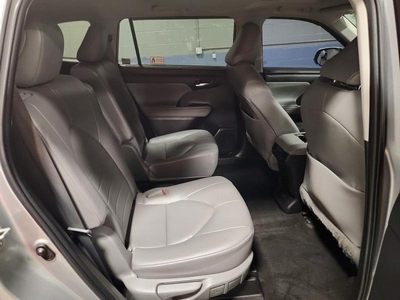 2023 Toyota Highlander xle