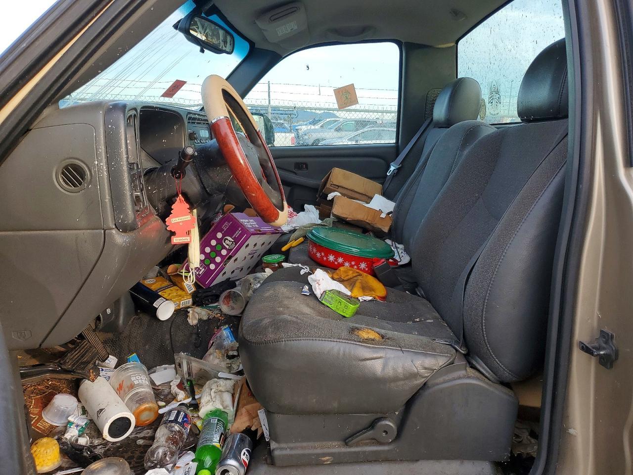 2004 Chevrolet Silverado C1500