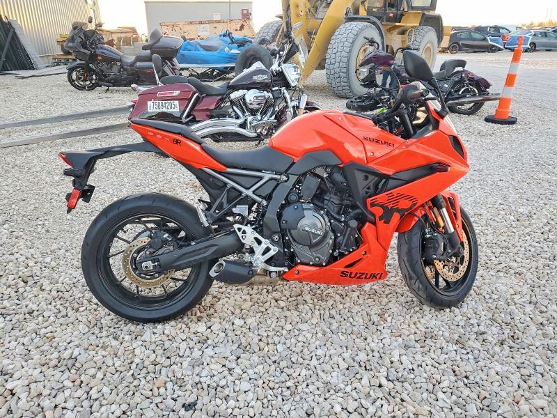 2026 Suzuki GSX800 F