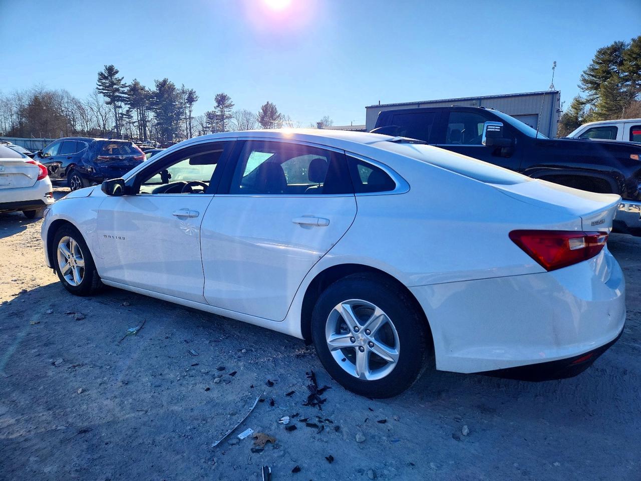 2023 Chevrolet Malibu ls