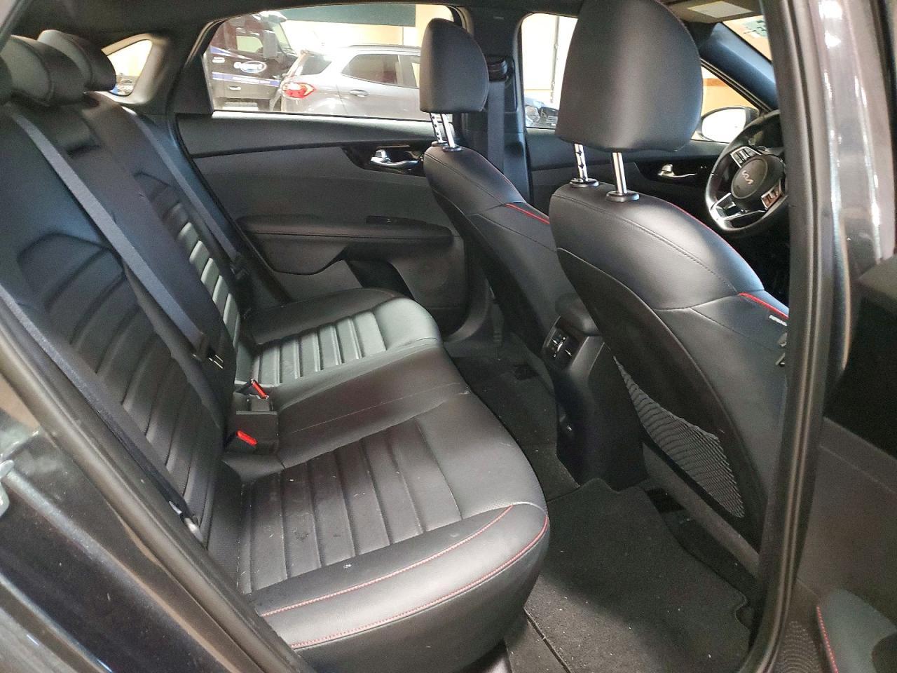 2023 KIA Forte gt