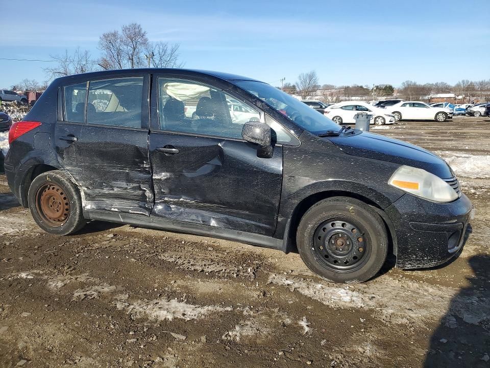 2009 Nissan Versa s