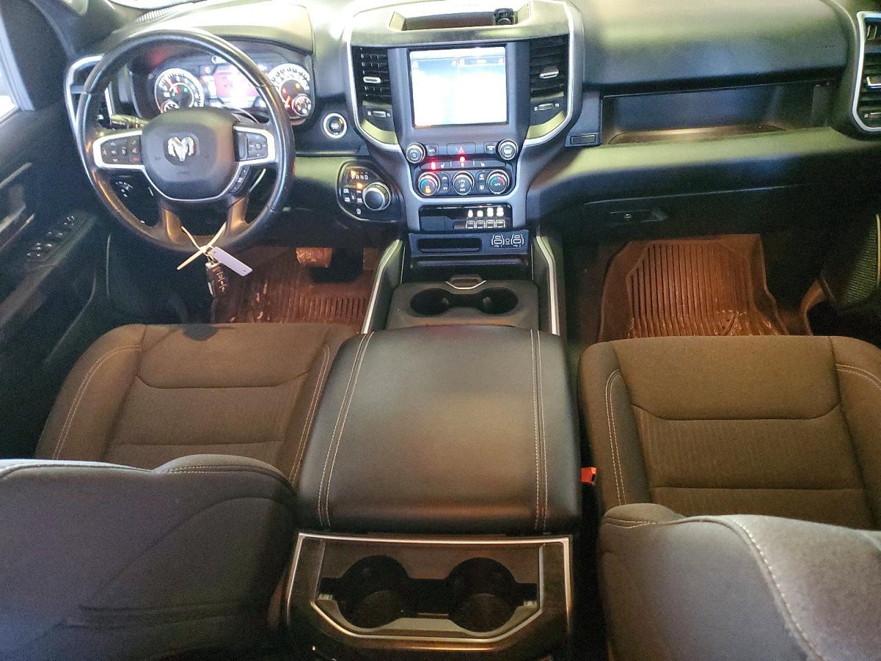 2022 Dodge Ram 1500 big Horn/lone Star