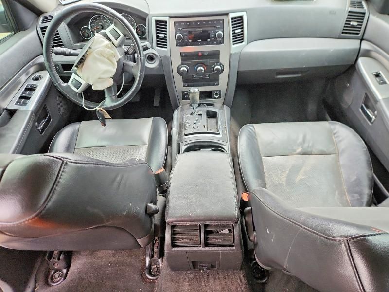 2009 Jeep Grand Cherokee Laredo