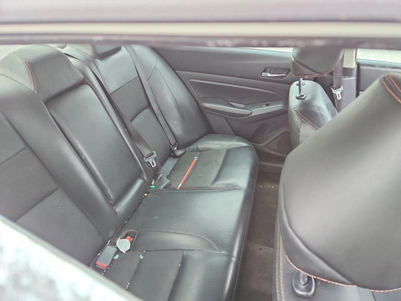 2020 Nissan Altima sr