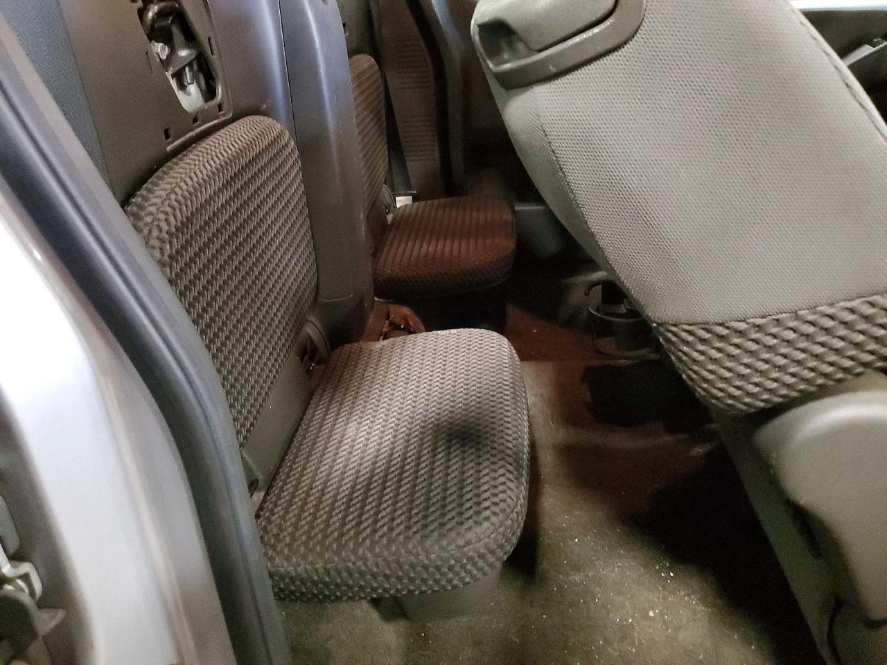 2012 Nissan Frontier sv