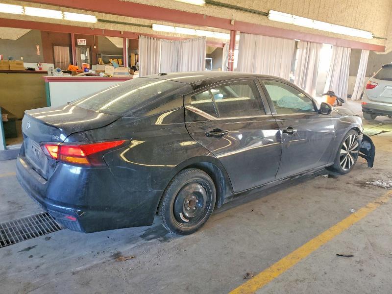 2019 Nissan Altima sr