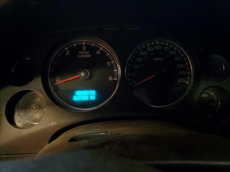 2007 Chevrolet Suburban C1500