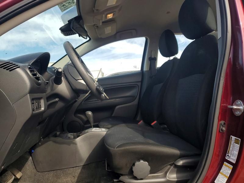 2024 Mitsubishi Mirage G4 es