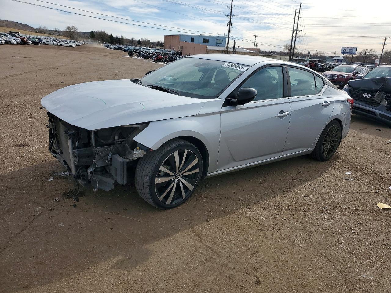 2022 Nissan Altima sr