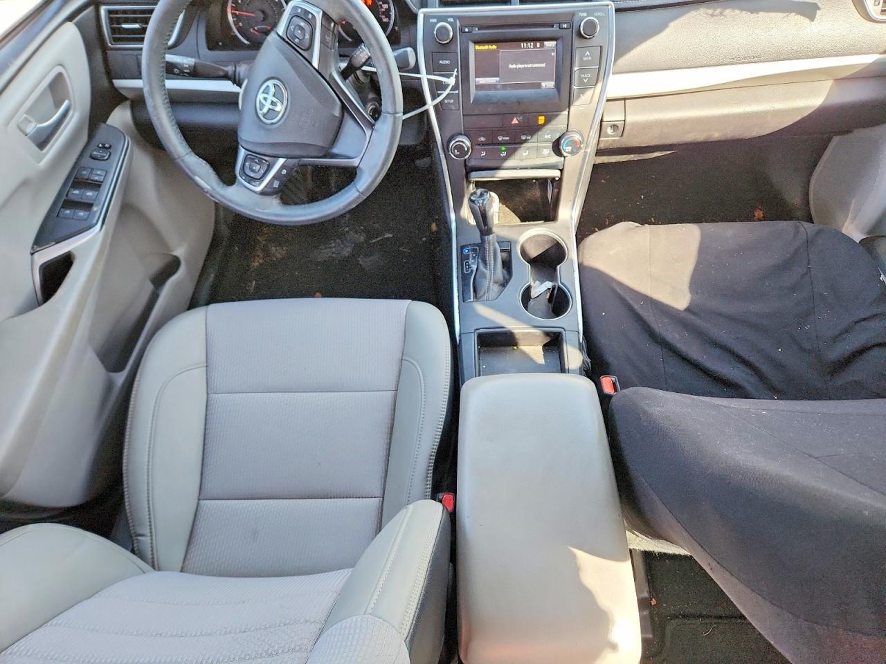 2017 Toyota Camry le