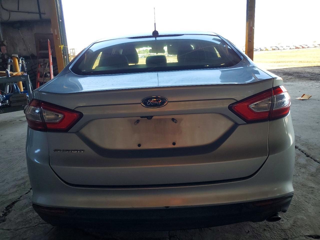 2015 Ford Fusion s