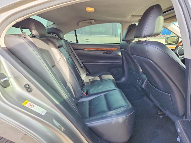 2015 Lexus Es 300h