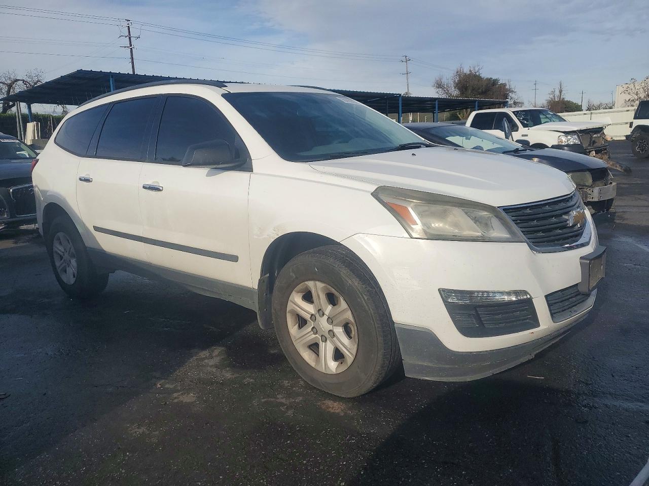 2017 Chevrolet Traverse ls