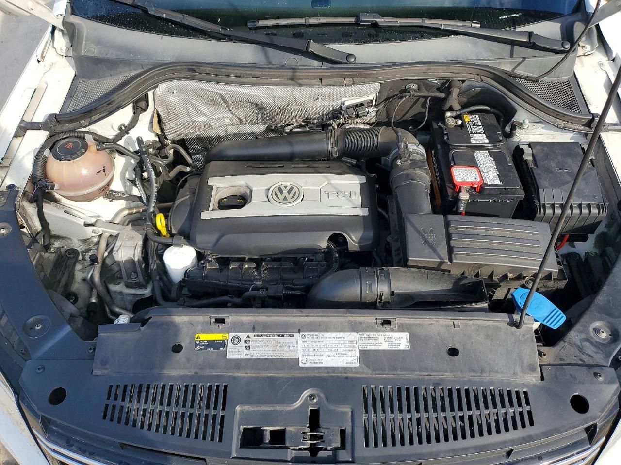 2017 Volkswagen Tiguan s